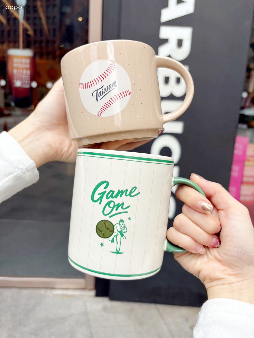 最萌WBC應援小物！星巴克「球員小熊鑰匙圈、棒球馬克杯、冷水瓶」太適合帶去看球！-9
