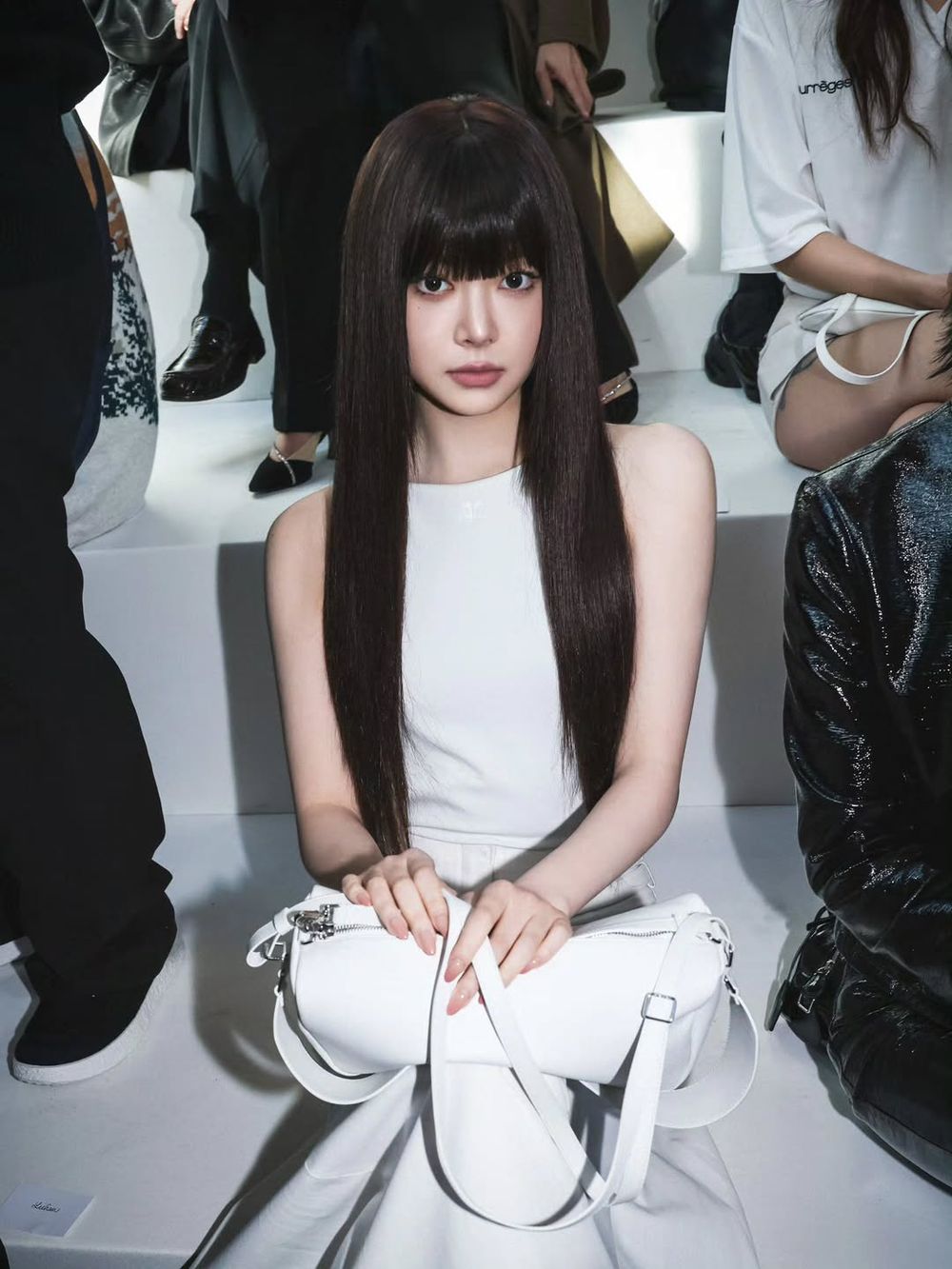 Courrèges大秀三人組太殺！BOYNEXTDOOR雙門面帥暈！恩採大露側腰又辣又仙、一轉身全場尖叫！-9