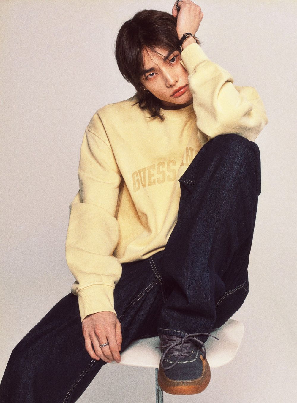 一早就被帥醒！GUESS真的找SKZ鉉辰拍廣告！「低腰＋內褲頭外露」太性感、STAY們又幸福了！-4