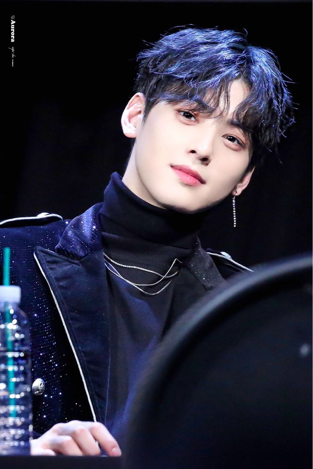 韓網公認6位擁有「漫畫臉」的KPOP男偶像！淨漢受封「人間霍爾」，成訓、秀彬都是校草男神等級-2