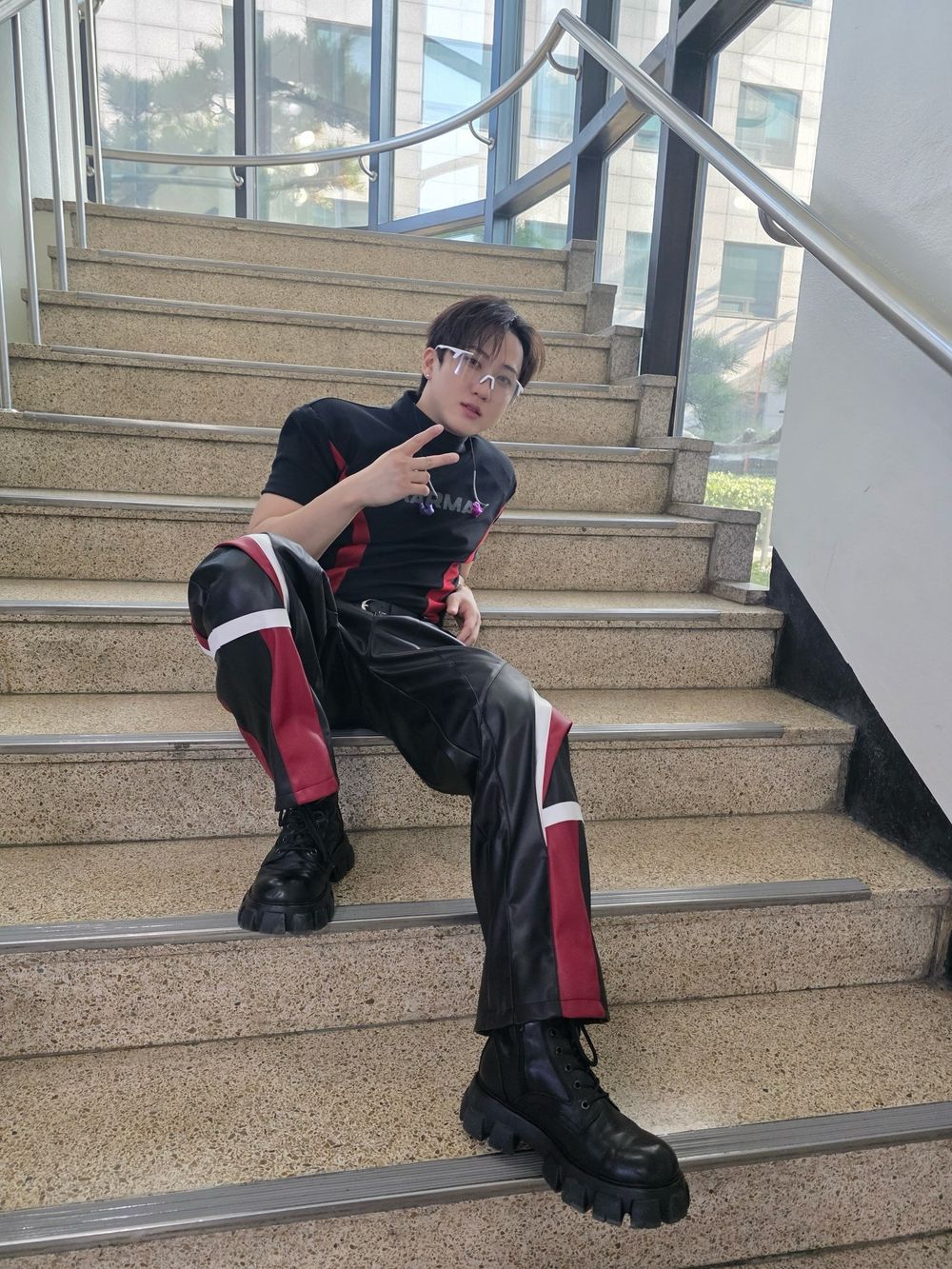 韓網熱議6位「團欺擔當」KPOP偶像代表！彰彬隊內食物鏈最底端，薇娟、Karina「傻大姐」形象！-5