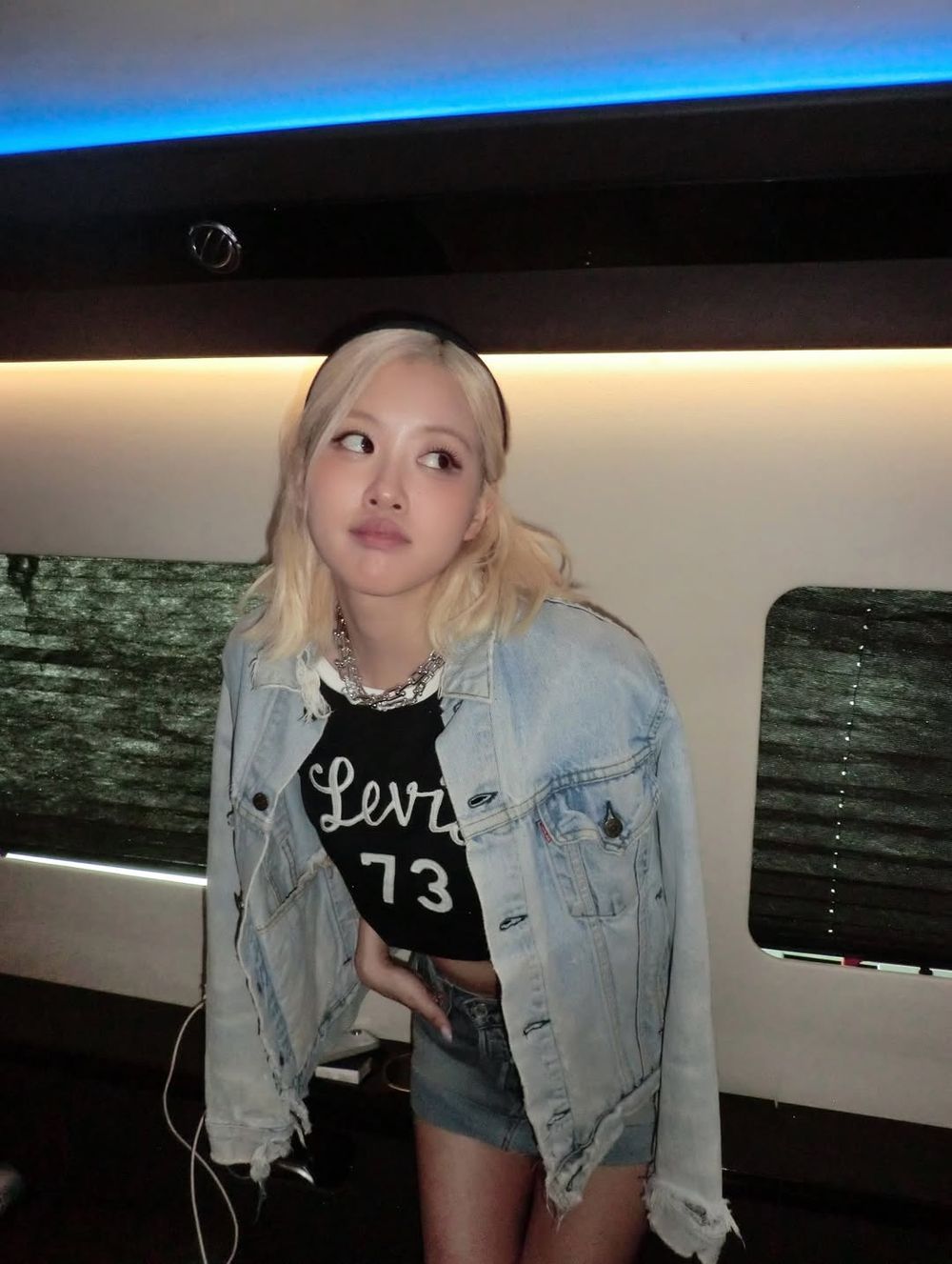 Rosé真的成為Levi’s年度代言人！還將推出「聯名系列」全網跪等、同款牛仔褲要先買起來！-6