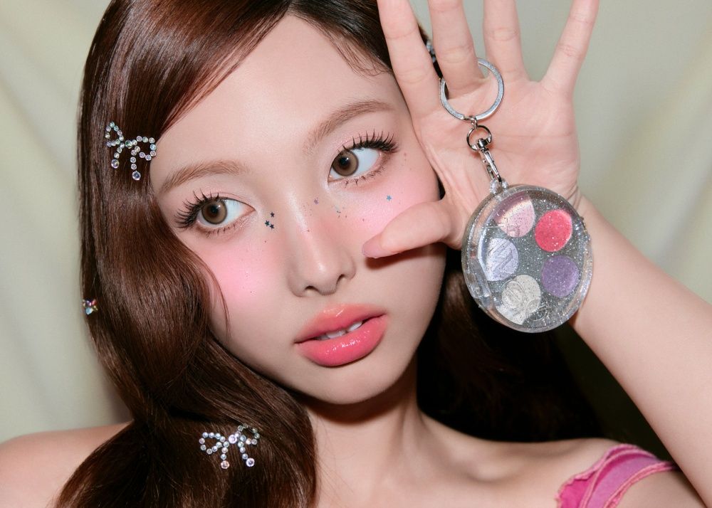 ONCE必衝！TWICE娜璉小卡限量送，韓系人氣彩妝 fwee A11櫃位升級，DIY調色盤＋奶昔唇釉搶先試色！-18