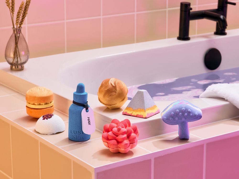 在家就能享受LUSH水療體驗！SPA級療癒汽泡彈、固體磨砂、沐浴果凍...，送禮必選限定禮盒、保證送進心坎裡！-2