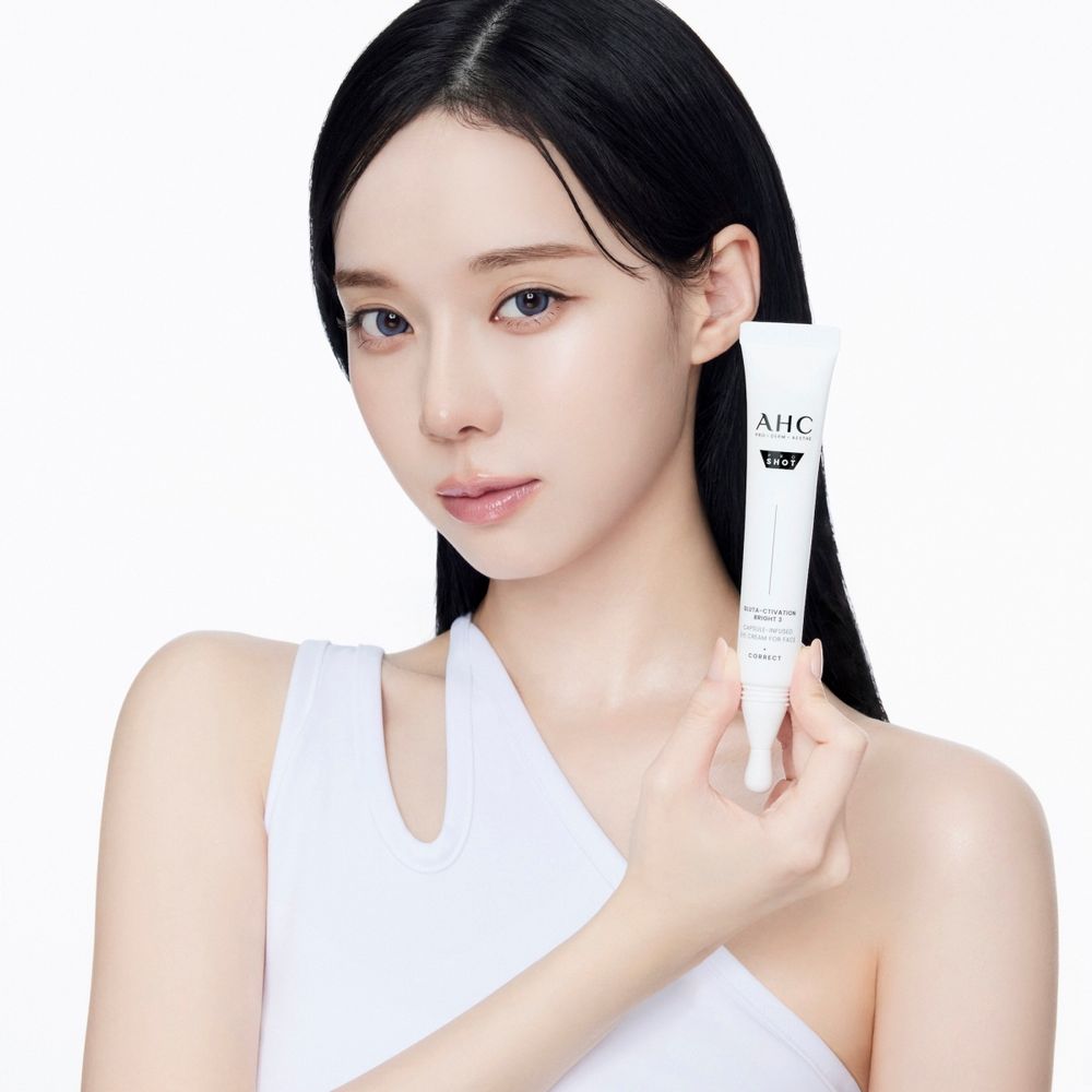 韓國Olive Young熱銷破158億！AHC穀胱甘肽雙星aespa WINTER『冰雪晶透肌」掀話題！-8