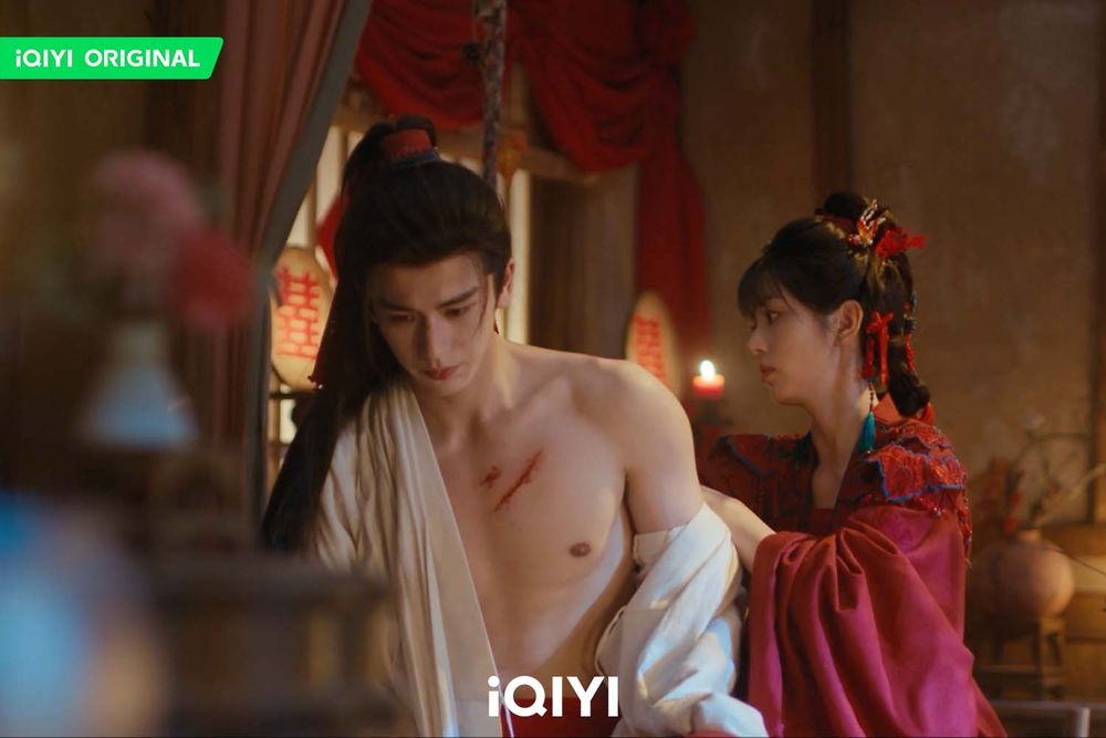 我夫婿來了！爆火陸劇《逐玉》張凌赫「美強慘將軍」禁慾場面心跳失速！190身高被譽為西裝男神天花板！-19