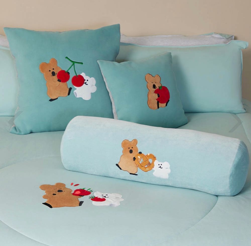 DINOTAENG矮袋鼠聯名家居小物太可愛！「QUOKKA趴姿抱枕、BOBO四季被」台灣就買得到！-6