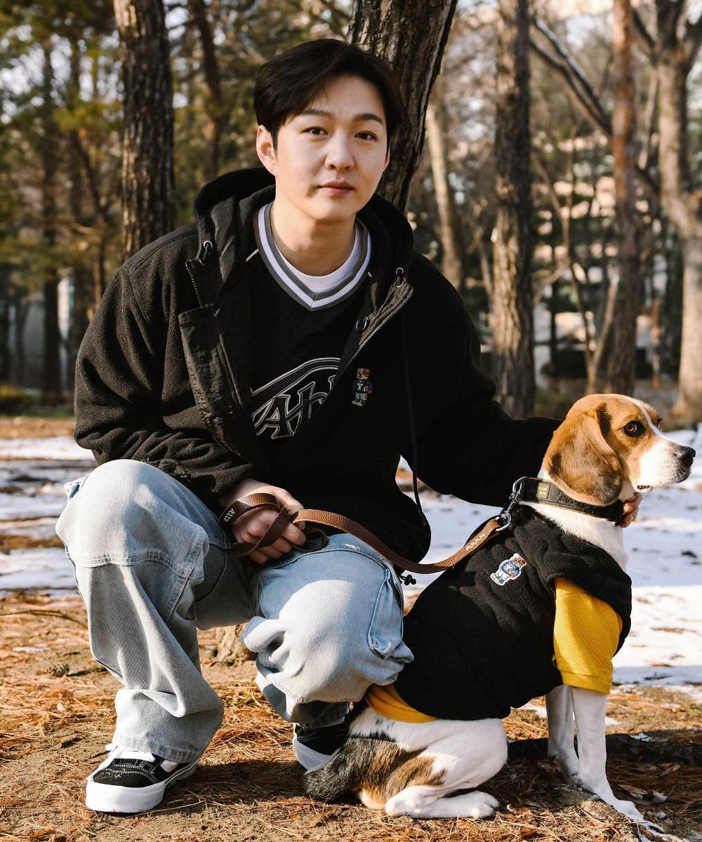 韓網熱議和寵物長得像的KPOP偶像！太妍&Zero根本神同步，Giselle愛犬畫報氣場強，乾鎬撞臉Cookie！-4