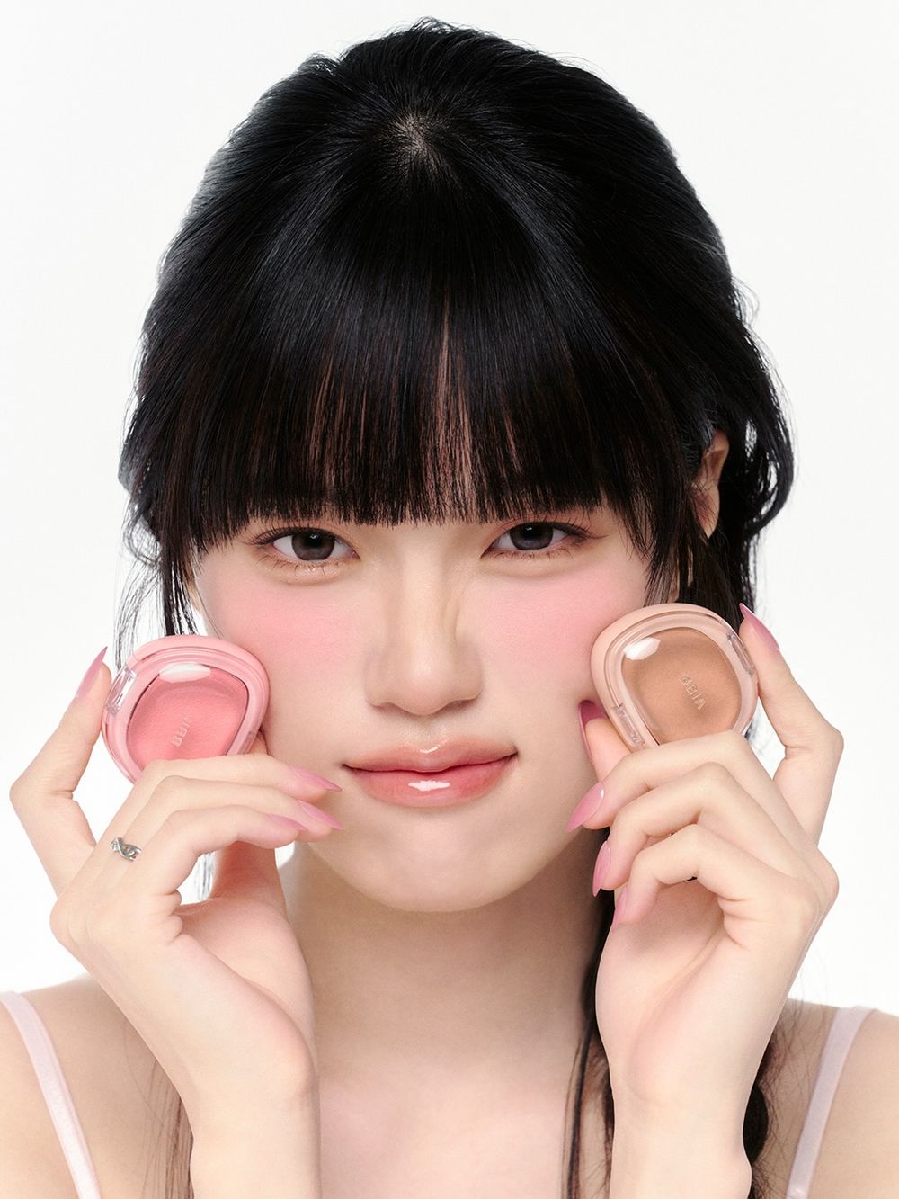 BBIA根本是頰彩界的神！上市即熱賣「麻糬腮紅」新型態軟糯質地，好氣色＋提亮一拍搞定，原生自然紅暈輕鬆Get！-5