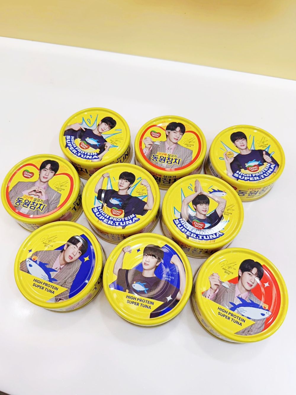 BTS成員美食代言清單整理！Jin鮪魚罐頭巷口小7就買得到、V最愛連鎖咖啡還推演唱會限定飲品！-2