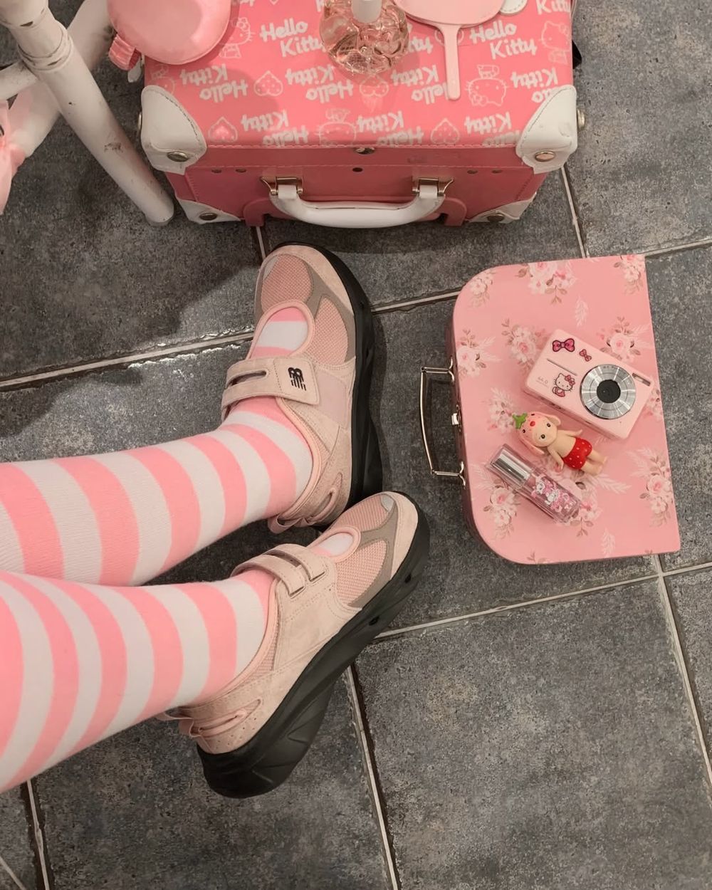 開賣即秒殺！New Balance爆款瑪莉珍鞋上新！新色「牡丹粉」美爆、韓妞社群狂洗版！-6