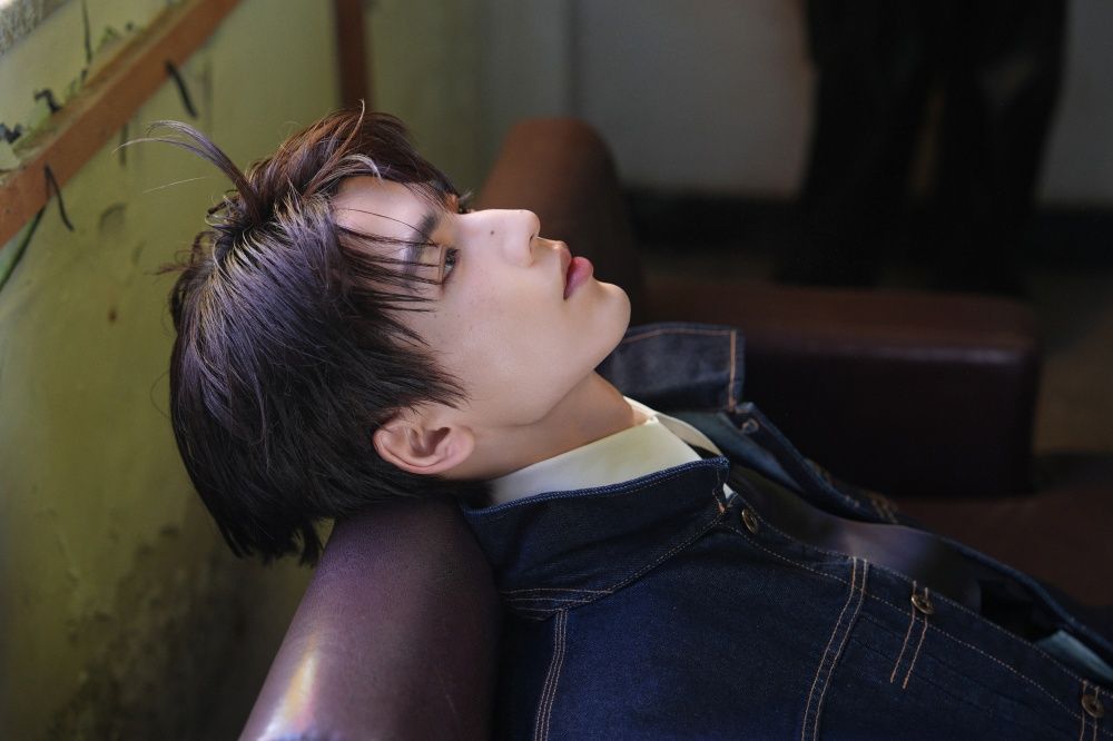 《逐玉》張凌赫被封「髮量王」！古裝男神頭髮多到假髮「有厚度」全網熱議，私下護髮秘訣＋美妝代言一次看！-5