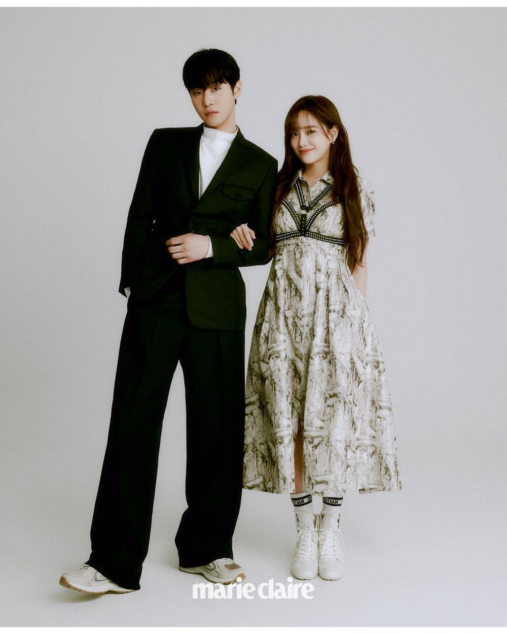 盤點7組最萌身高差韓劇CP代表！邊佑錫&IU《21世紀大君夫人》未播先轟動，金宣虎&高允貞《愛情怎麼翻譯》火花太強！-14