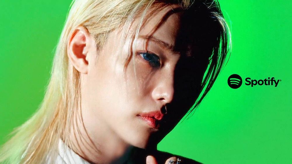 不只愛迪達！SKZ最強代言王就是李龍馥！Samsung S25手機廣告帥翻天、「音樂平台」也找他合作！-4