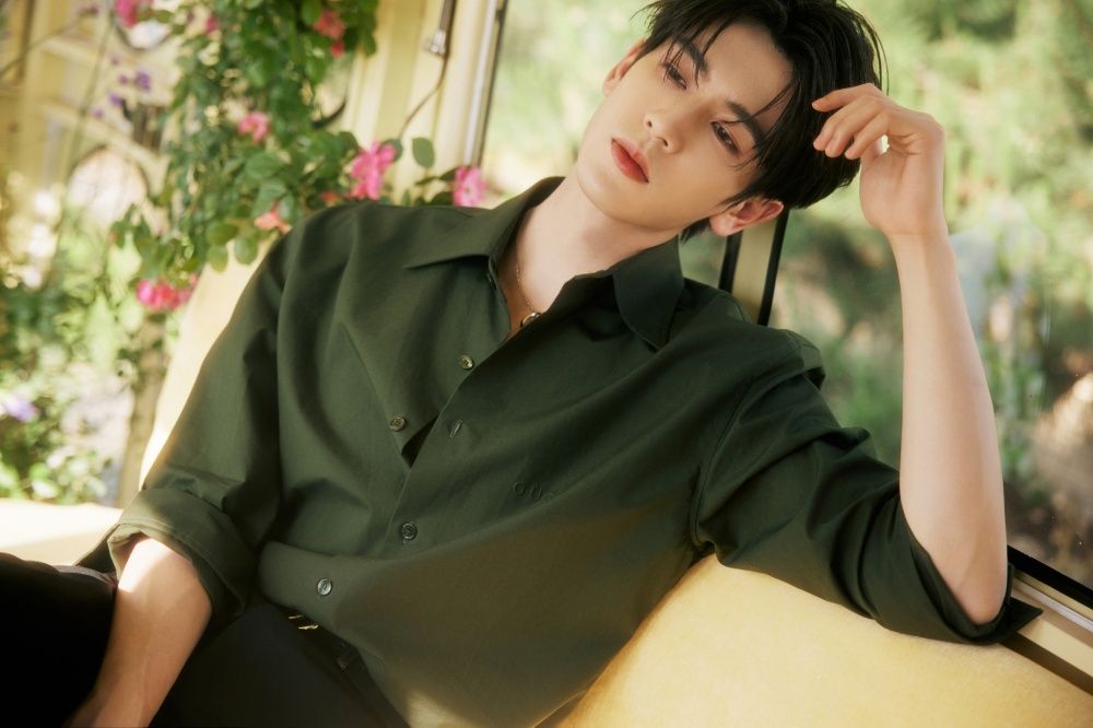 離武安侯最近的距離！《逐玉》張凌赫愛用7款香水被問爆，核桃瘋狂暈船「甜甜奶香味」太致命！-5