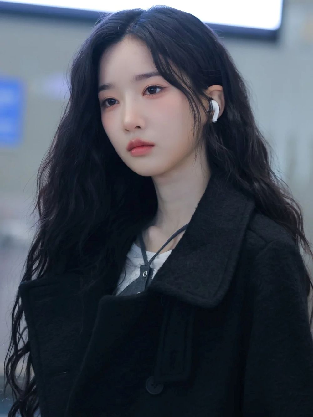 韓網熱議7位「初戀相」新生代女偶像！柳河清純甜美兼具，Rora、Sooin清冷感十足-9