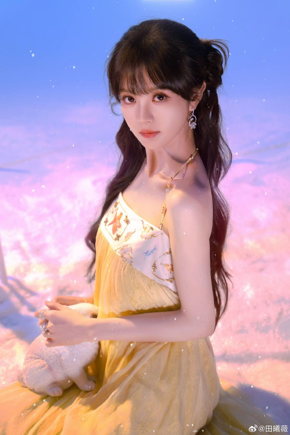 網公認8位「甜妹天花板」陸劇女演員！田曦薇元氣少女感十足，趙露思、章若楠清新甜美！-2