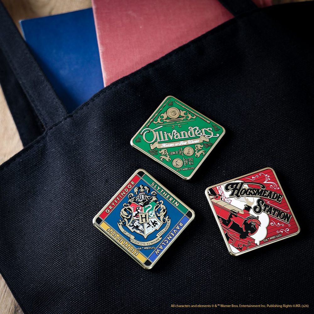 台灣哈利波特專賣店一歲了！限定必買「金屬徽章&原子筆」美翻、滿額再送入學通知信收納包！-6