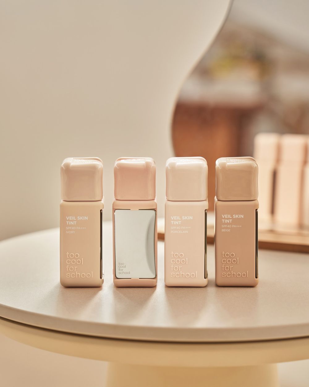 韓女上半年最期待底妝就是它！too cool for school刮刀粉底「半層妝感＋原生肌光澤」，未開賣熱度直衝第一！-5
