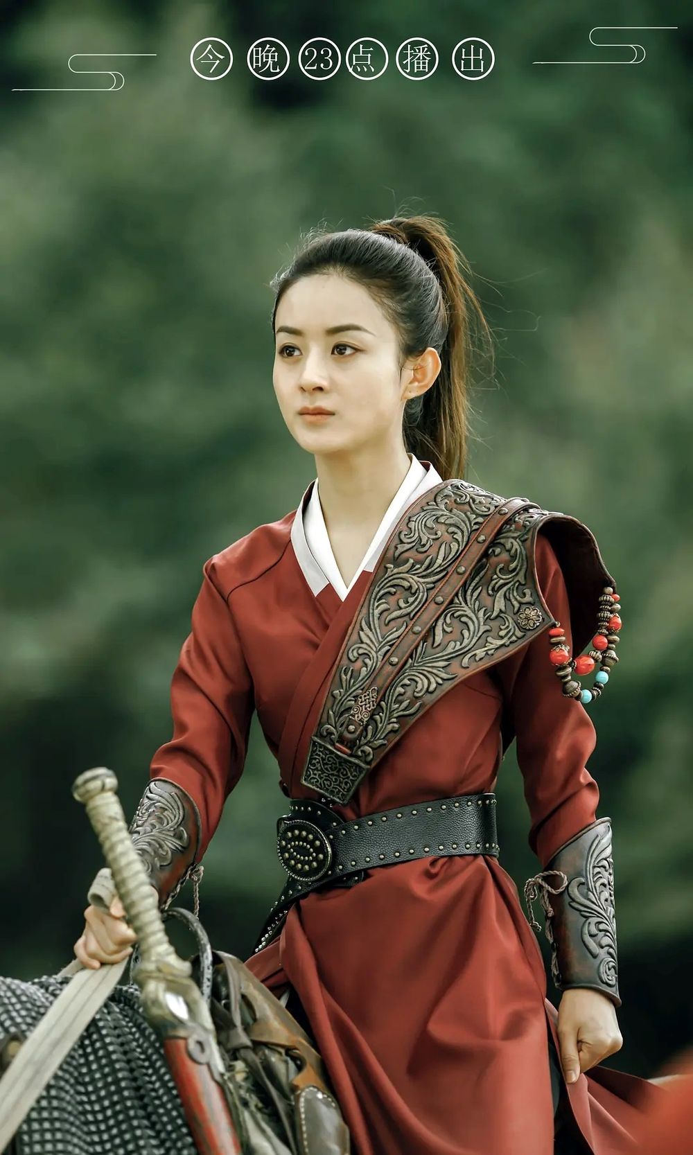 盤點8位陸劇女演員女將軍造型！李沁又颯又美，田曦薇、趙露思甜妹反差感！-7