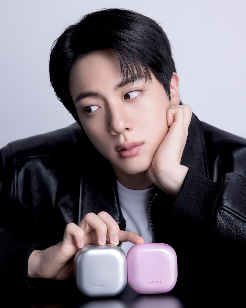 帶貨力爆發！「好膚質男愛豆」代言盤點，Jin牛奶肌回歸、CORTIS白淨帥臉洗版全網、然竣零毛孔肌直接封神！-10