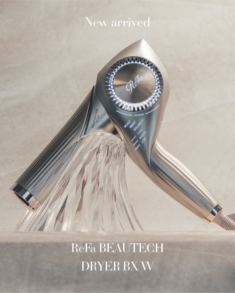 日本頂級髮品ReFa登台！日妞激推「養髮負離子吹風機、迷你離子夾」必收，髮神吳依霖親授沙龍級居家吹整技巧！-2