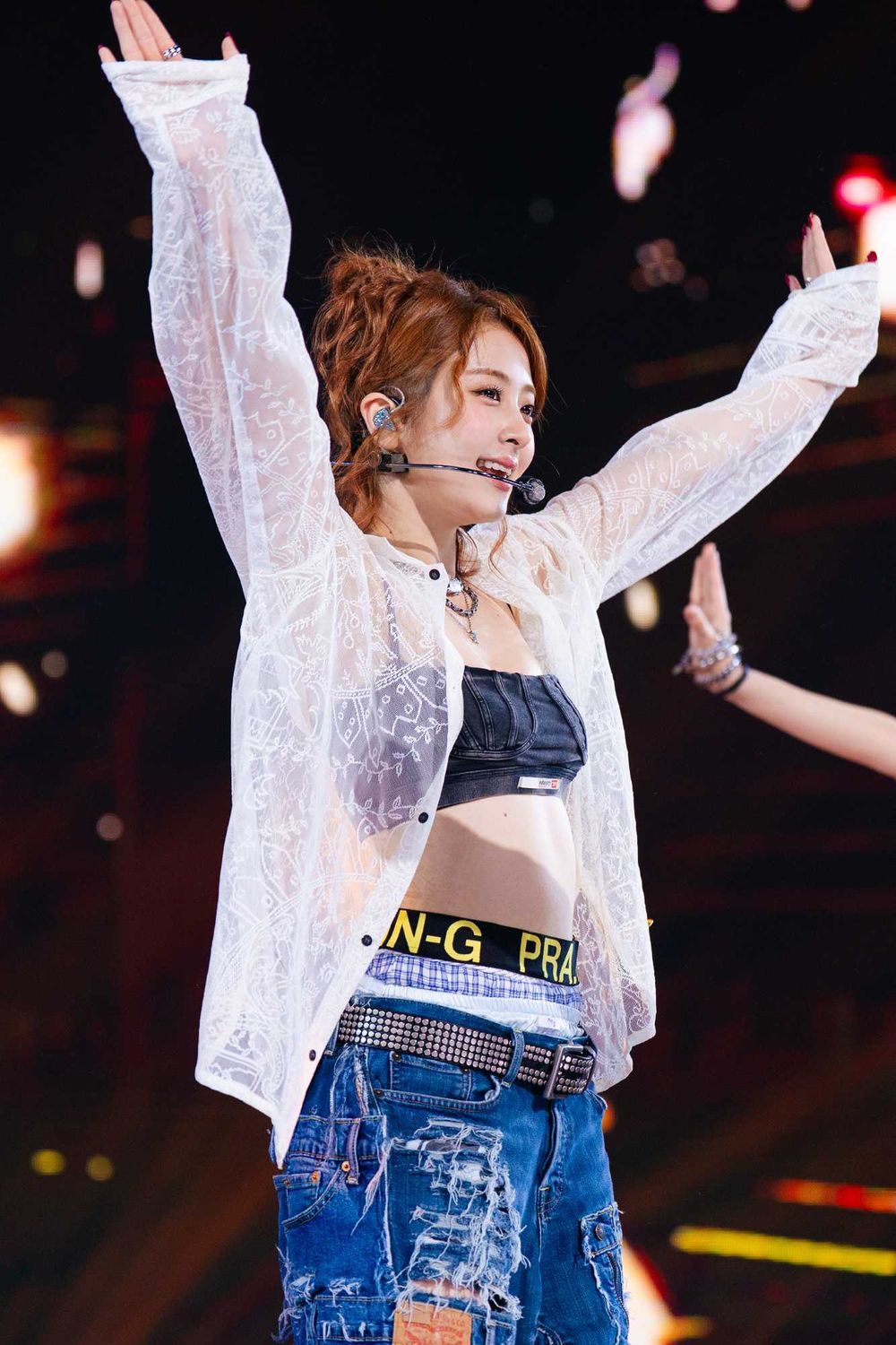 網熱議7位力量型KPOP女偶像！志效全場電力滿格根本「行走的發電機」，安俞真、禮志都是舞台殺手！-13