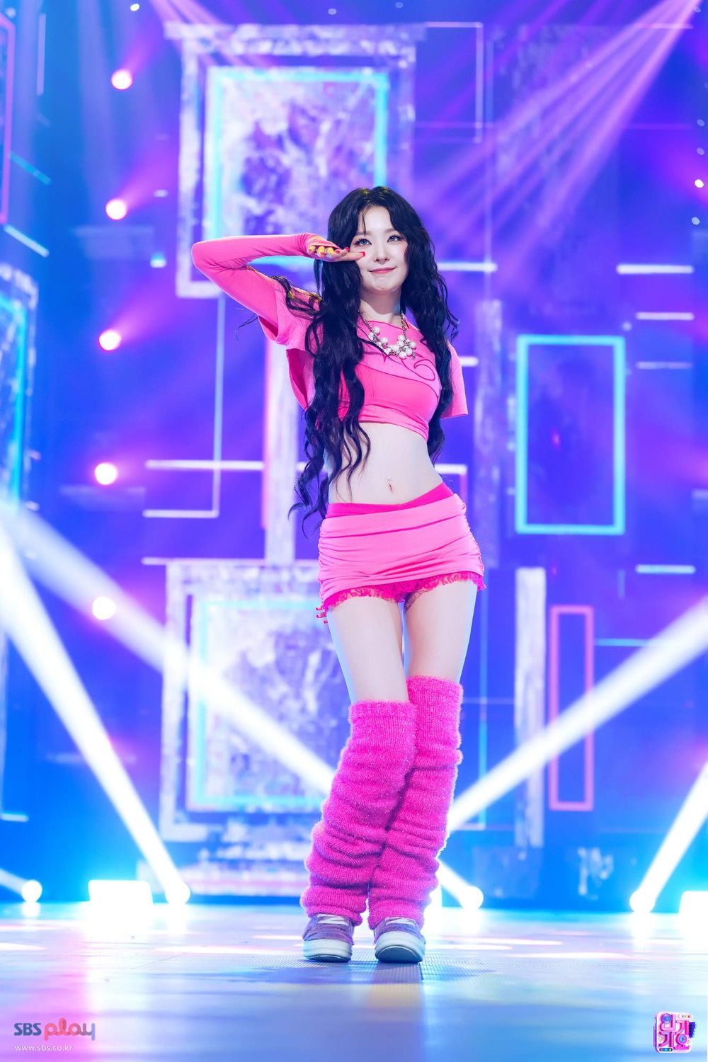 網熱議7位力量型KPOP女偶像！志效全場電力滿格根本「行走的發電機」，安俞真、禮志都是舞台殺手！-7