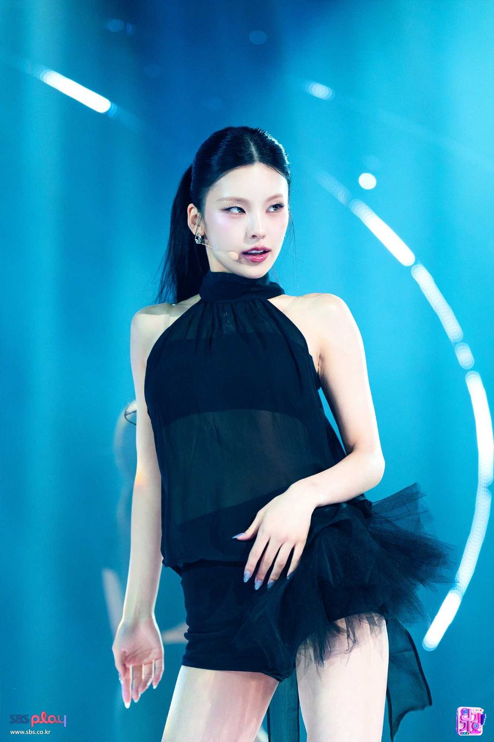 網熱議7位力量型KPOP女偶像！志效全場電力滿格根本「行走的發電機」，安俞真、禮志都是舞台殺手！-8