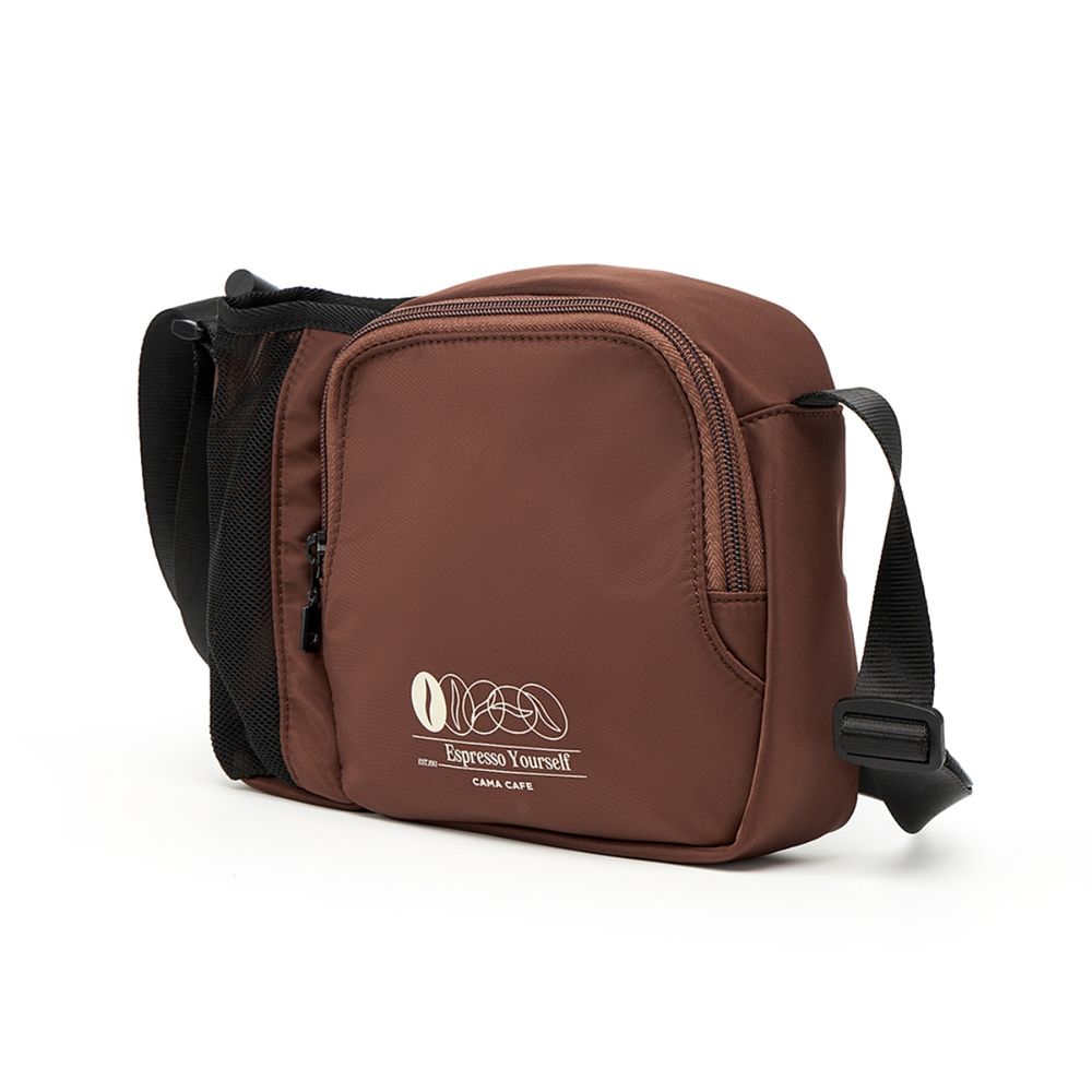 FILA x CAMA超強跨界聯名來了！牛奶咖啡、拿鐵配色超好看！滾邊棒球帽被問爆！-9