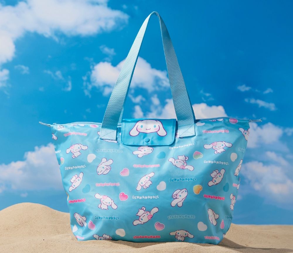 泰國開賣「曬黑三麗鷗」周邊！超可愛「焦糖布丁狗、比基尼Hello Kitty」玩偶吊飾全都想買！-4