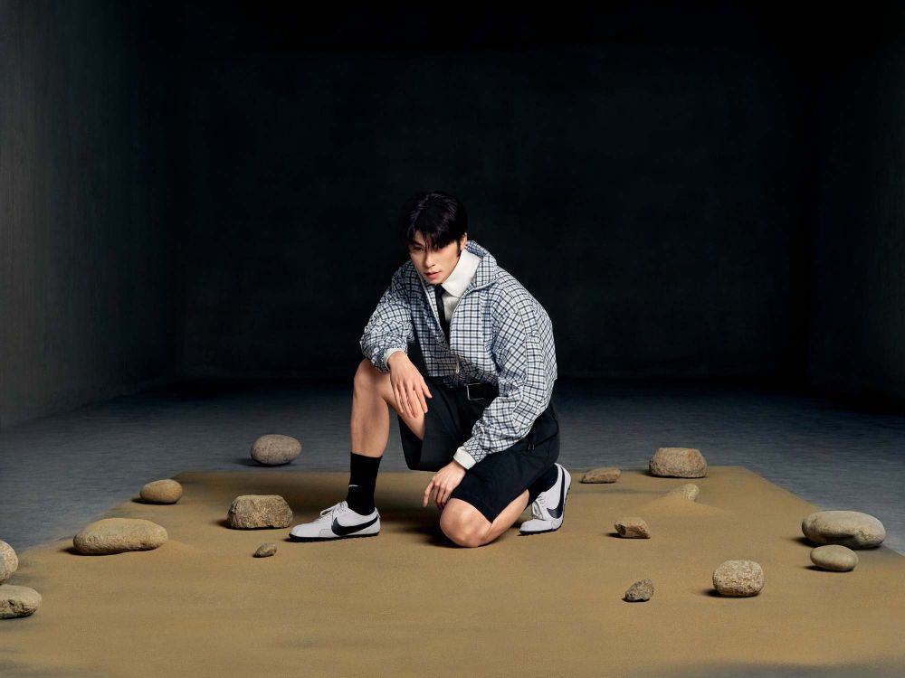 許太太們狂喜～許光漢正式加入Nike大家庭！同款薄底鞋必買～快跟老公穿同款！-6