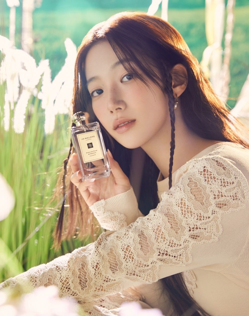 LE SSERAFIM同款香水熱搜登榜！Kazuha優雅初戀香、允真清甜果香，「編織手環＋彩繪香水瓶」活動開跑！-3
