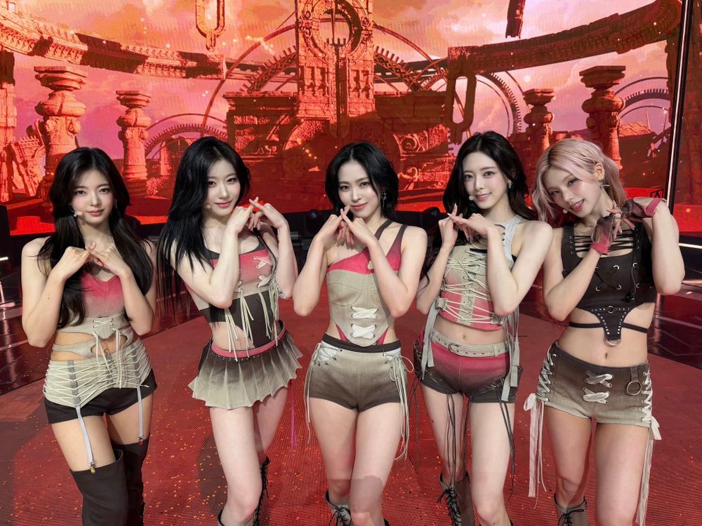 滿滿團魂！盤點8個全員成功續約的KPOP韓團！SEVENTEEN二度全員續約創紀錄，TWICE動向引關注！-12