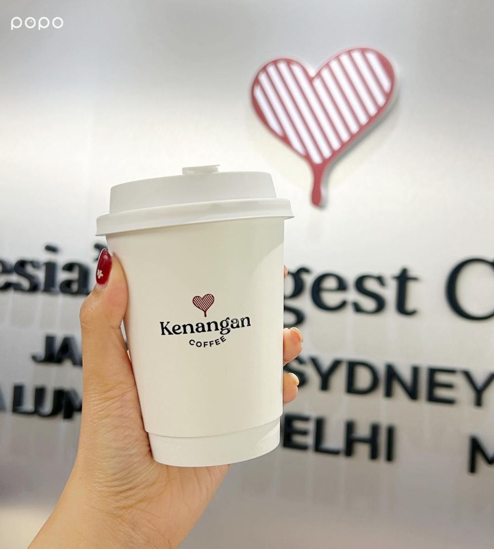 印尼最夯咖啡Kenangan Coffee來台灣了！「開心果瑪奇朵」必點飲品一次看、這三天還有買一送一！-7