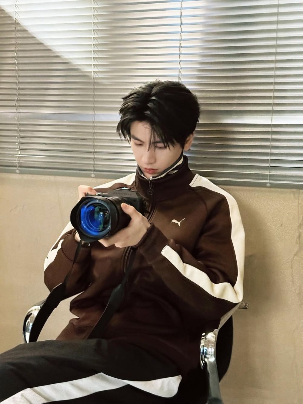 不用再問！張凌赫「夫婿同款」PUMA球鞋是這雙！H-STREET薄底鞋「配色、價格」幫你整理好！-6