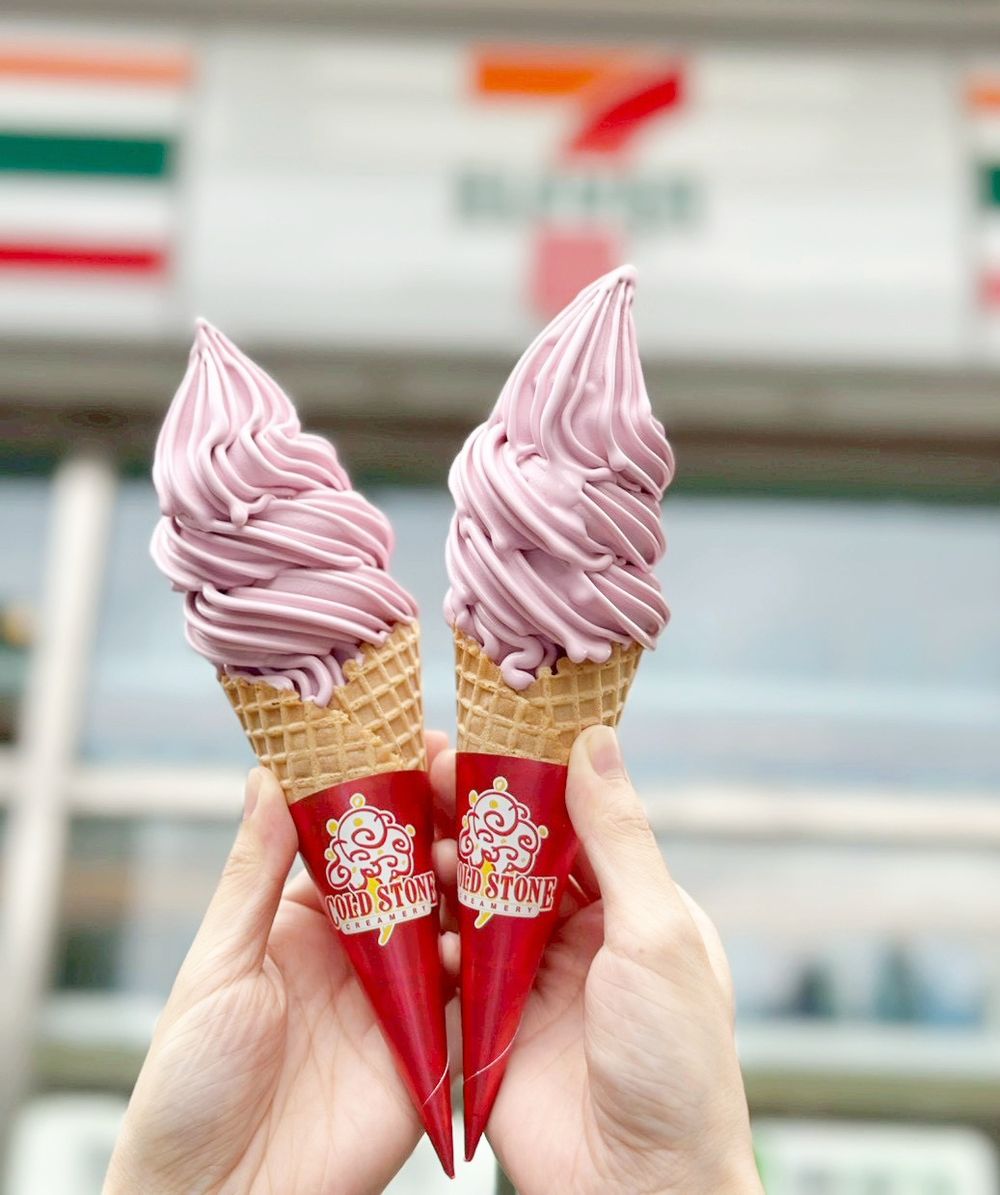 7-11跟酷洛米聯名啦！「藍莓起司霜淇淋&紫莓思樂冰」酸甜又消暑、還有Q翻酷洛米吊飾要買！-8