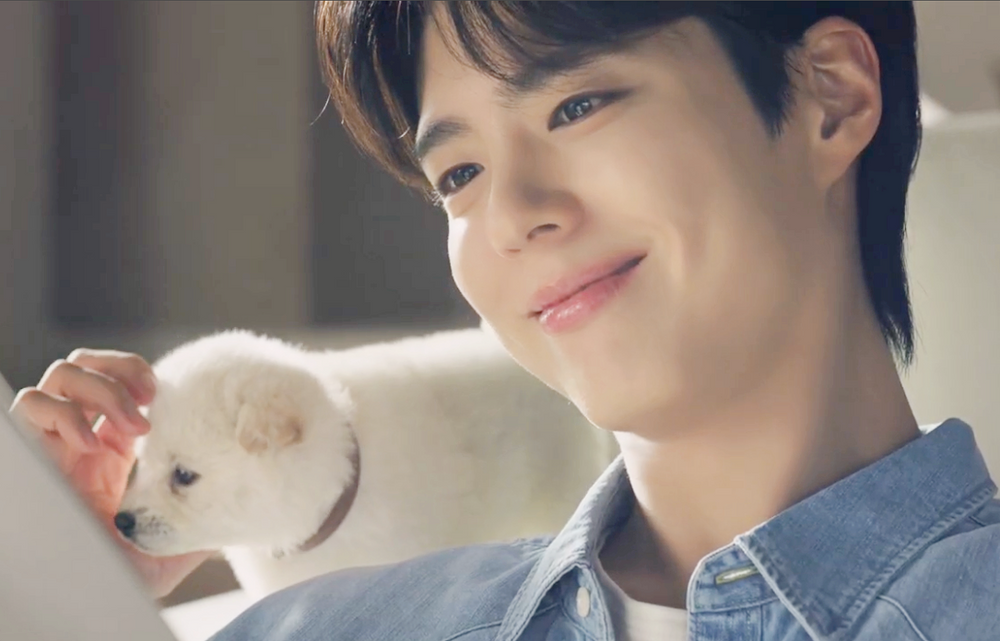 「人間天使」朴寶劍驚喜成為Dyson品牌大使！抱狗狗入鏡廣告帥翻、同款掃拖機器人必買亮點一次看！-8