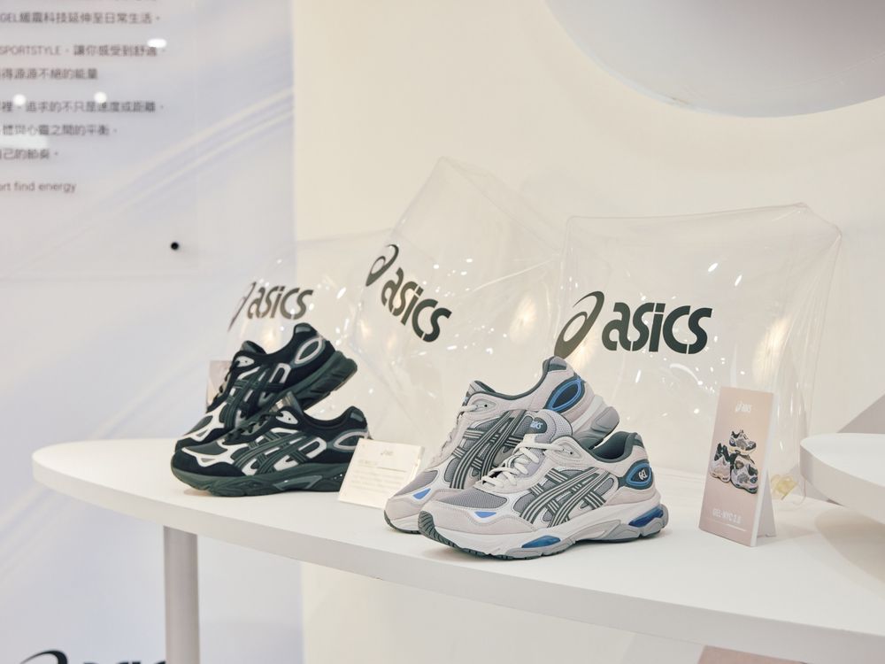 2026球鞋買哪雙？ASICS新款薄底鞋超好看！兩大全新「細腿球鞋」得列入購物清單！-6