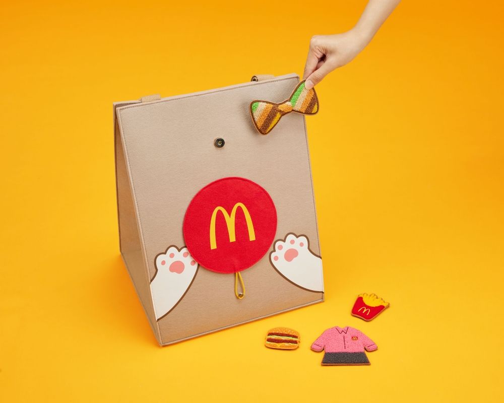 麥當勞也開賣寵物用品？超可愛「薯條漢堡裝飾貓咪小屋、超實用小背包」購買方式看這邊！-4