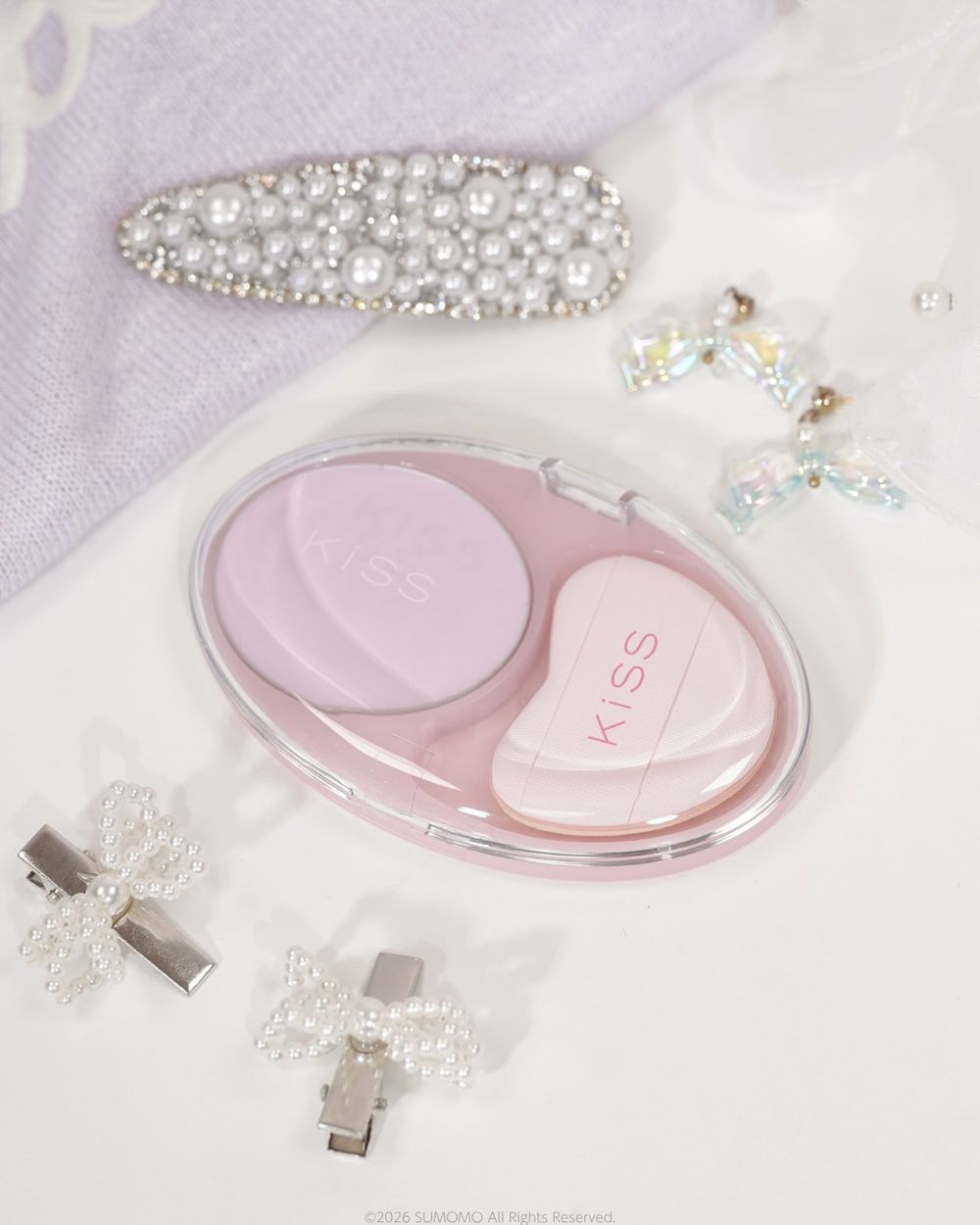 日本女生默默不說狂囤貨！LOFT隱藏人氣美妝「KISS薰衣草腮紅霜」自帶愛心粉撲，一抹五官立體、肌膚散發透明感！-10
