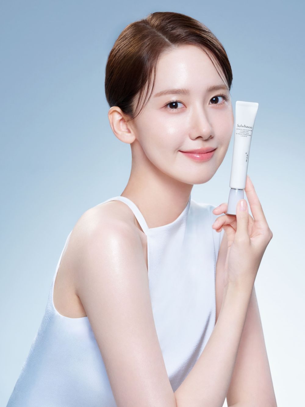 潤娥默默不說的膚色管理秘訣！雪花秀「滋晶煥白系列」以獨家人蔘依克多因，從全臉提亮到精準煥白，打造勻透白皙美肌！-2