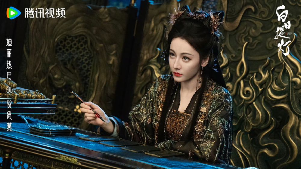 人鬼共感太虐！《白日提燈》必看亮點！迪麗熱巴化身「絕美鬼王」、與將軍陳飛宇的「宿命虐愛」太催淚！-7