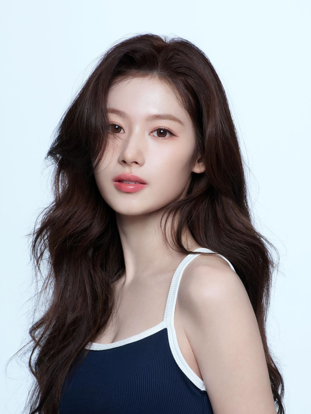 別再亂擦貴貴精華液了！2026春夏保養關鍵是「吸收迴圈」，前導/輕潤油/精華新品清單一次看！-17