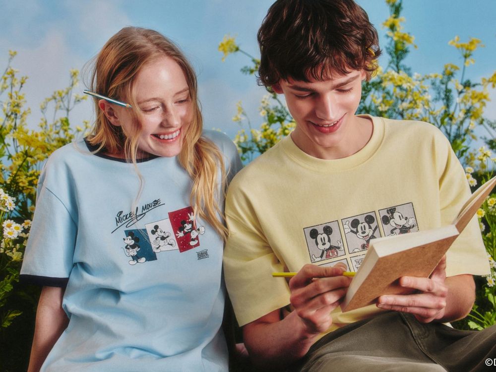 呼叫米奇控！M+FG攜手迪士尼首度變身！「復古T恤、棒球帽」韓妞都搶穿、連小孩的份也要全包！-2