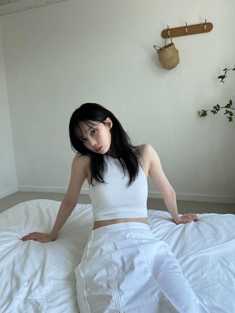 MZ世代票選「最想擁有的臉孔」KPOP女偶像！ASA極品貓系顏，Winter、Sullyoon精靈美貌都上榜！-4
