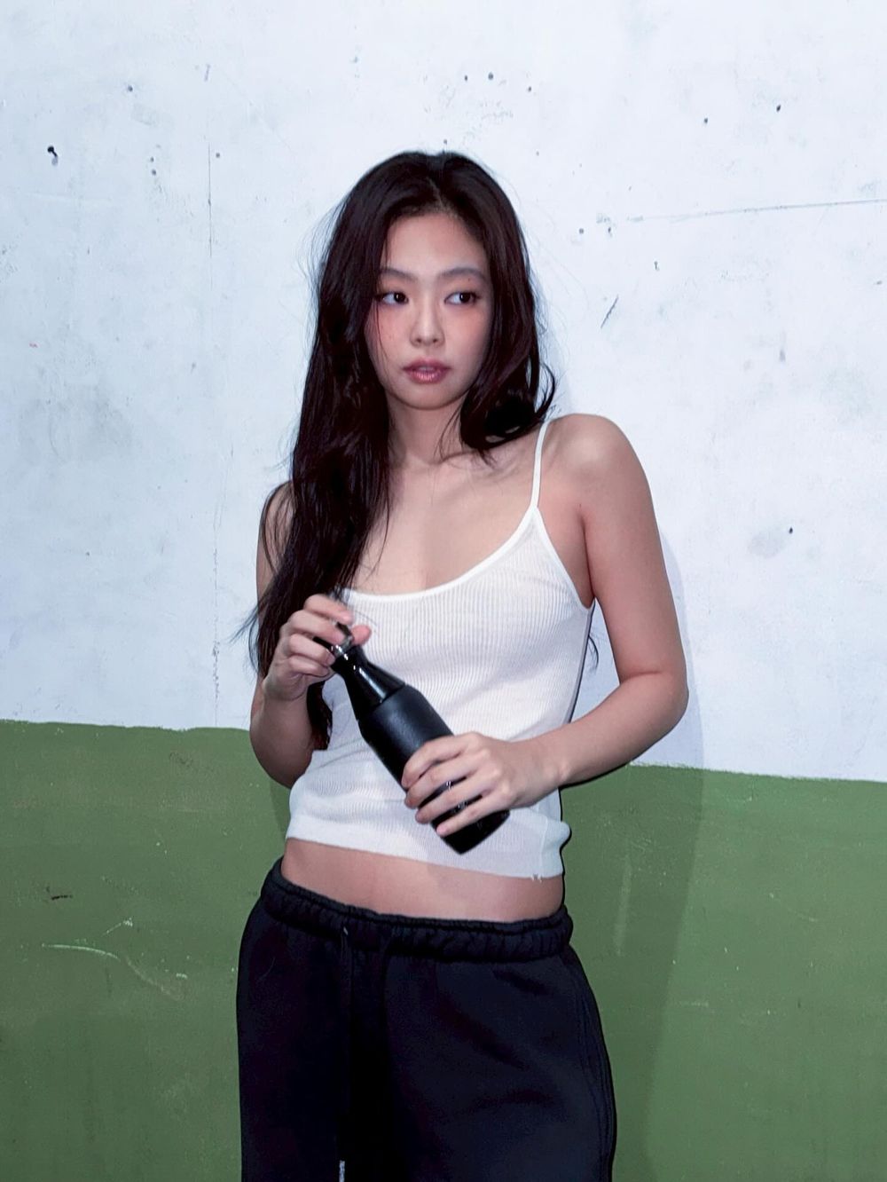 MZ世代票選「最想擁有的臉孔」KPOP女偶像！ASA極品貓系顏，Winter、Sullyoon精靈美貌都上榜！-8