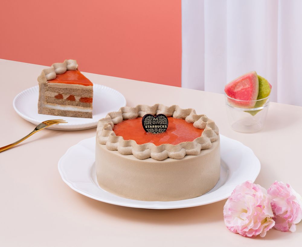 2026母親節蛋糕推薦！「LADY M草莓開心果千層、星巴克葡萄夏洛特蛋糕」送這絕對不出錯！-12