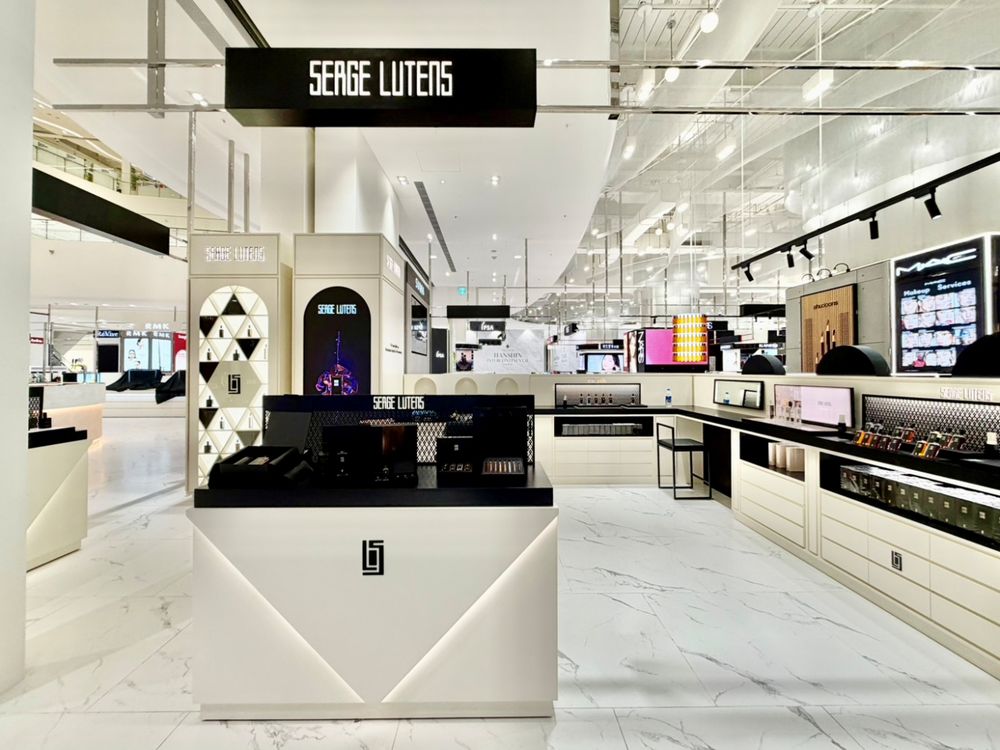 蘆丹氏抵台「必買香水」一次看懂！柏林少女玫瑰胡椒、孤女焚香體香、林之嫵媚雪松木質香，噴過直接封神！-2