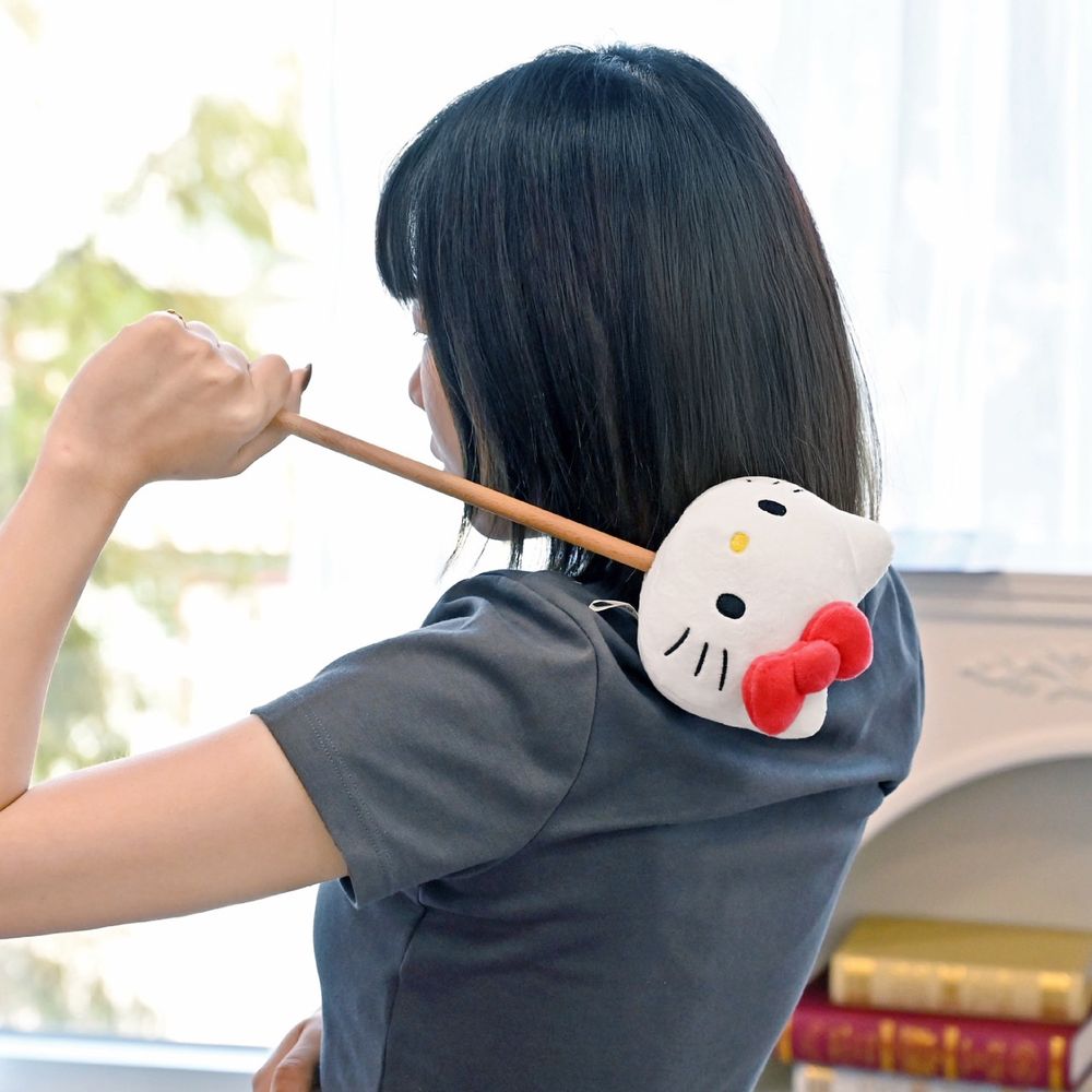 7-11開賣三麗鷗周邊小物！超實用「大頭Hello Kitty搥背棒」、萌翻「小熊降落傘大耳狗」全都想要！-9